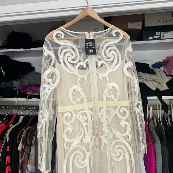 Temperley London Catroux Embroidered layered Tulle ivory cream dress 8 - Picture 16 of 16